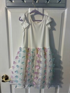 Between Girls White Floral Applique Party Dress size 6